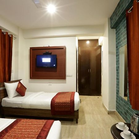 Hotel Airport Star 新德里 外观 照片
