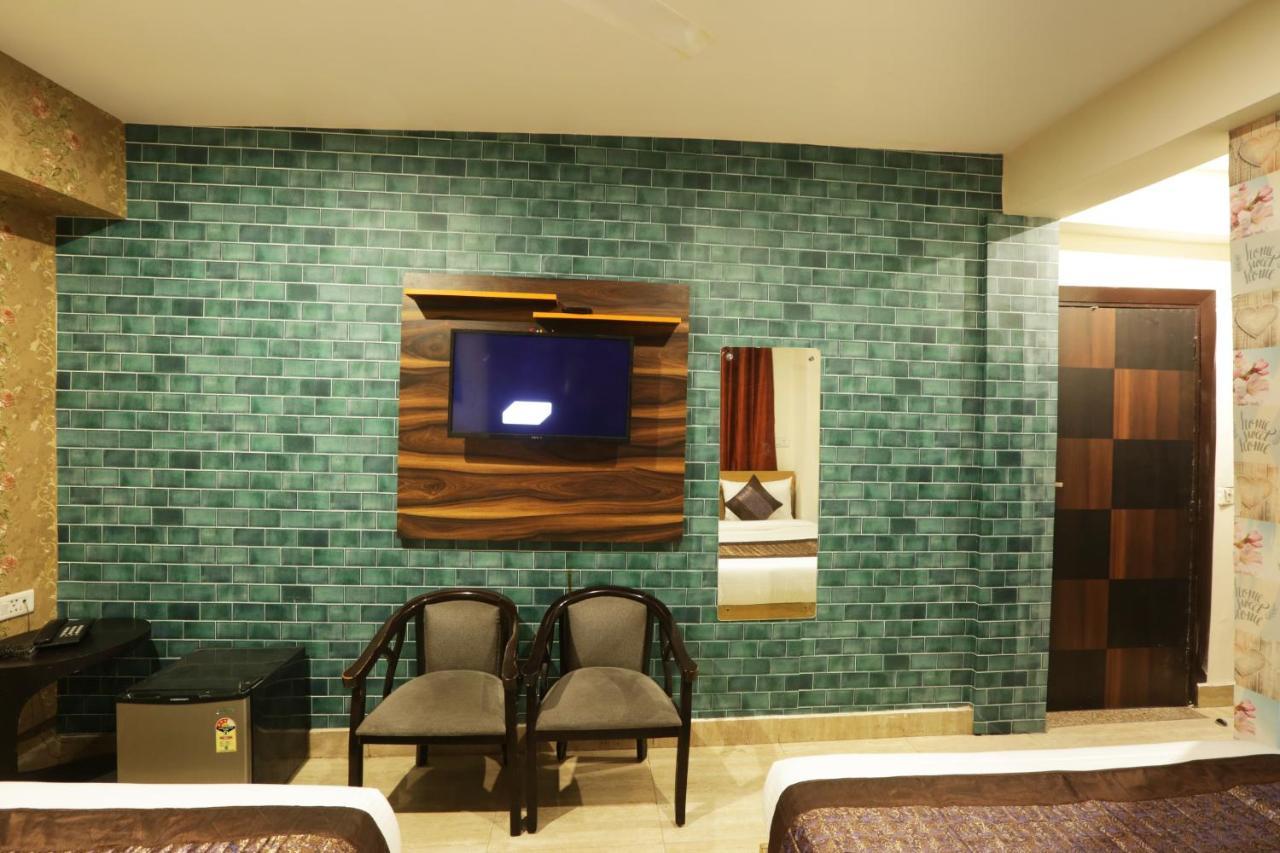 Hotel Airport Star 新德里 外观 照片